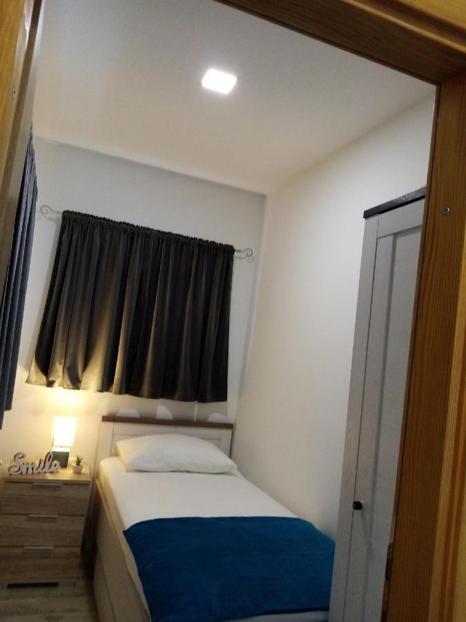 Apartment Nino 格拉达茨 外观 照片